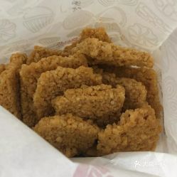 哈爾濱食品廠日月光店的蟹味咸蛋黃鍋巴 用戶評價(jià)與口味分析