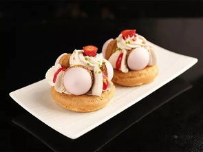 甜品師的鏡頭魔法 9個(gè)技巧拍出轟動(dòng)烘焙界的絕美小吃